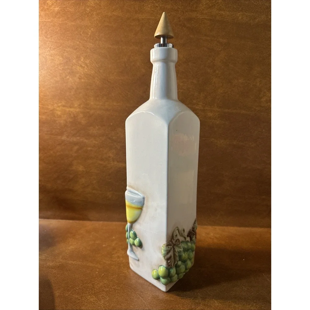 BELLA CASA BY GANZ 3D FRUITS OIL BOTTLE Wine, And Grapes  RARE!!!